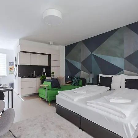 Apartman Private Hideaway On Corvin Promenade - 021